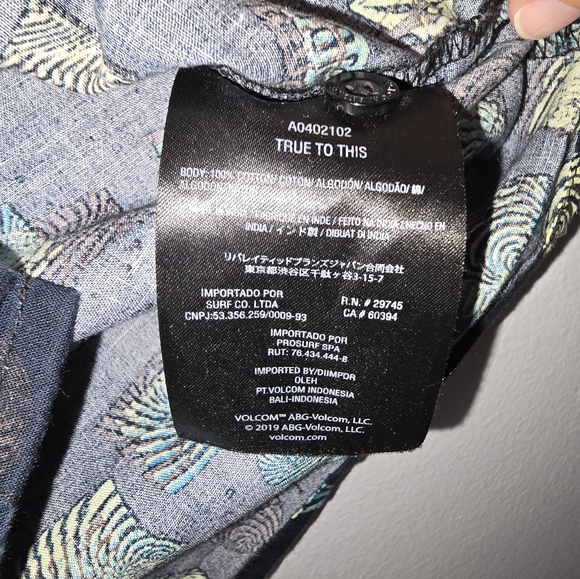 Volcom Warbler Woven Button Up Short Sleeve Geometric Shirt 100% Cotton … - Picture 4 of 5